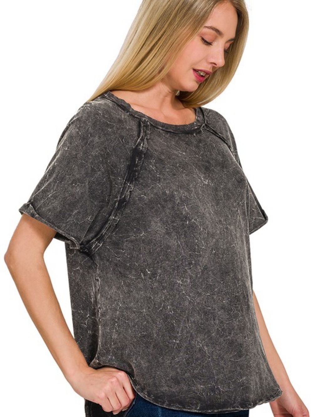 📦 629. Women’s Washed Ash Black Short Sleeve Top NEW